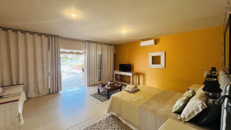 Fotografia 17 de Ferradura: Casa de alto luxo com vista infinita para o mar